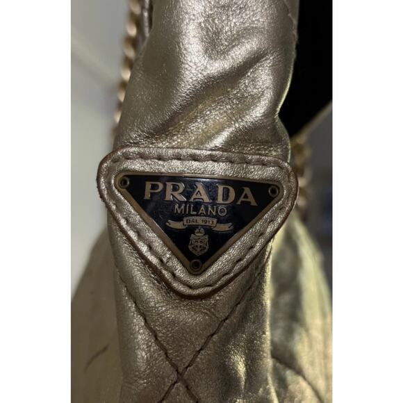 Vintage PRADA Metallic Gold Large Leather Quilted Double-Chain Strap Large - Picture 11 of 13